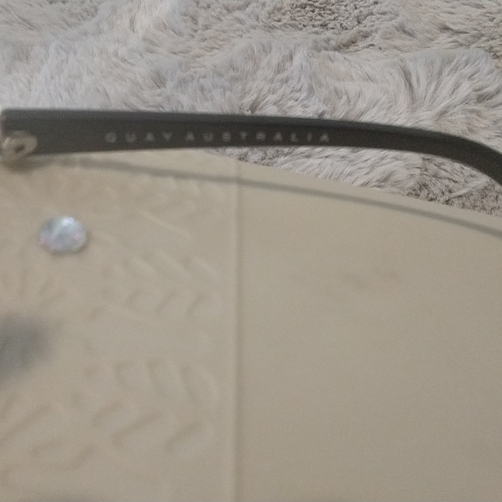 Quay sunglasses - Picture 5 of 8